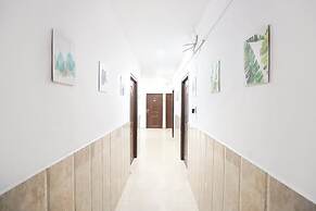 Fabhotel The Max