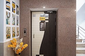 Fabhotel The Max