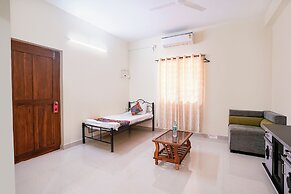 Fabhotel Shadowline