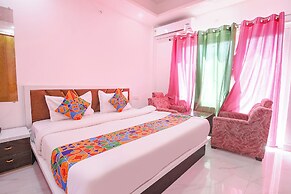Fabhotel Dev Ganga Retreat