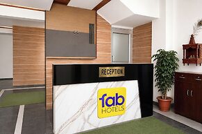 Fabhotel Dev Ganga Retreat