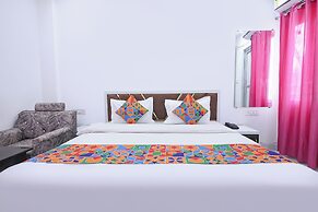 Fabhotel Dev Ganga Retreat