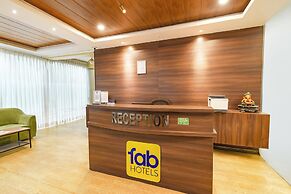 Fabhotel The Stem