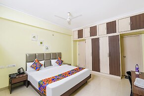 Fabhotel The Stem