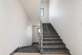 Fabhotel Kalptaru