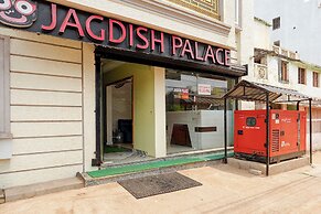 Fabhotel Jagadish Palace