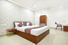 Fabhotel The Cozy Stay