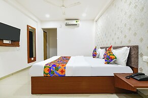 Fabhotel The Cozy Stay