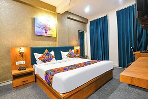 Fabhotel The Muffet