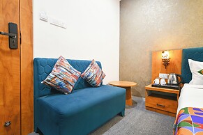 Fabhotel The Muffet