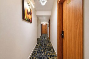 Fabhotel The Muffet