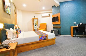 Fabhotel The Muffet