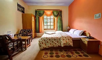 Fabhotel Ballu’S Cafe & Resort