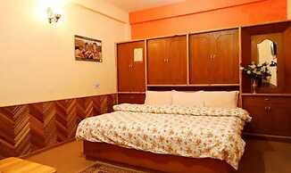 Fabhotel Ballu’S Cafe & Resort