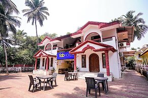 Fabhotel Triple Beach House