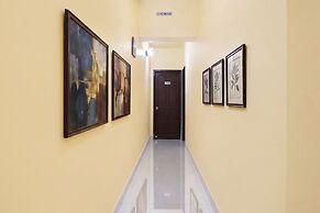 Fabhotel Triple Beach House