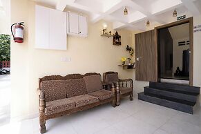Fabhotel Triple Beach House