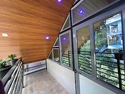 Hotel Basera