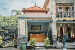 Santhi Graha Guest House