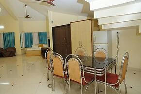 Raval Resort