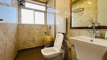 Raval Resort