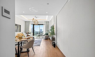 Sunset Burj View Premium City Walk 1BR