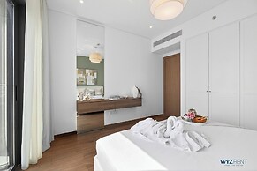 Sunset Burj View Premium City Walk 1BR