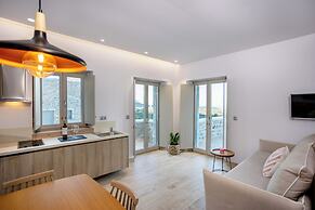 Armantanis Luxury Suites