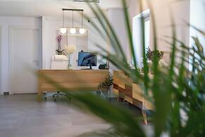Armantanis Luxury Suites
