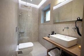 Armantanis Luxury Suites
