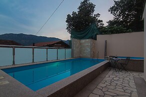 Holiday Home Vele With Pool