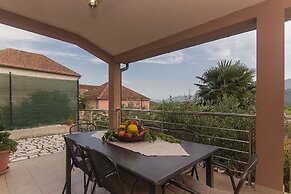 Holiday Home Vele With Pool
