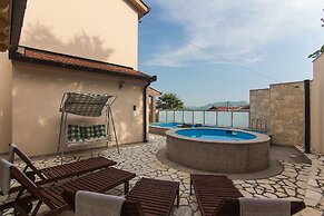 Holiday Home Vele With Pool