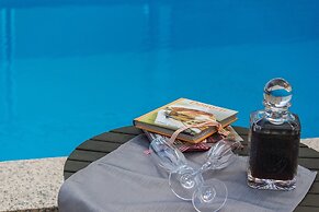 Holiday Home Vele With Pool