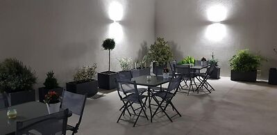 CASA MIMI APARTHOTEL