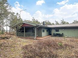6 Person Holiday Home in Albaek