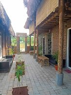 Huts Life Home Stay