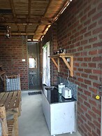 Huts Life Home Stay