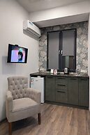 Fama 12 Hotel
