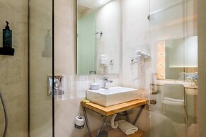 Panellinion Beachfront Getaway - Double Sea Gem
