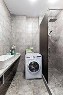 Three-room apartment near Avia Mall