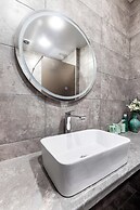 Three-room apartment near Avia Mall