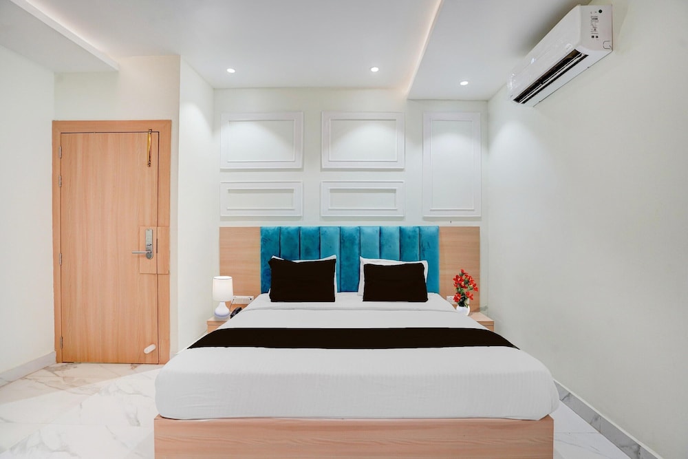 Super Deluxe Roomhotel Ballian's