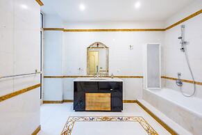 Luxury Toledo 22