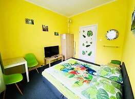 Bon Voyage Apartments