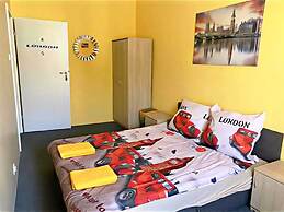 Bon Voyage Apartments