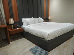 Shreeja Central