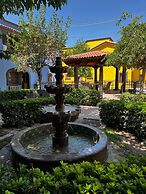 Hotel Suites EL Paseo