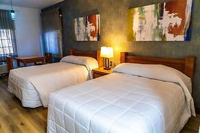 Hotel Suites EL Paseo