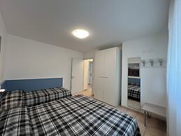 Modern Flat 50mt From the Beach